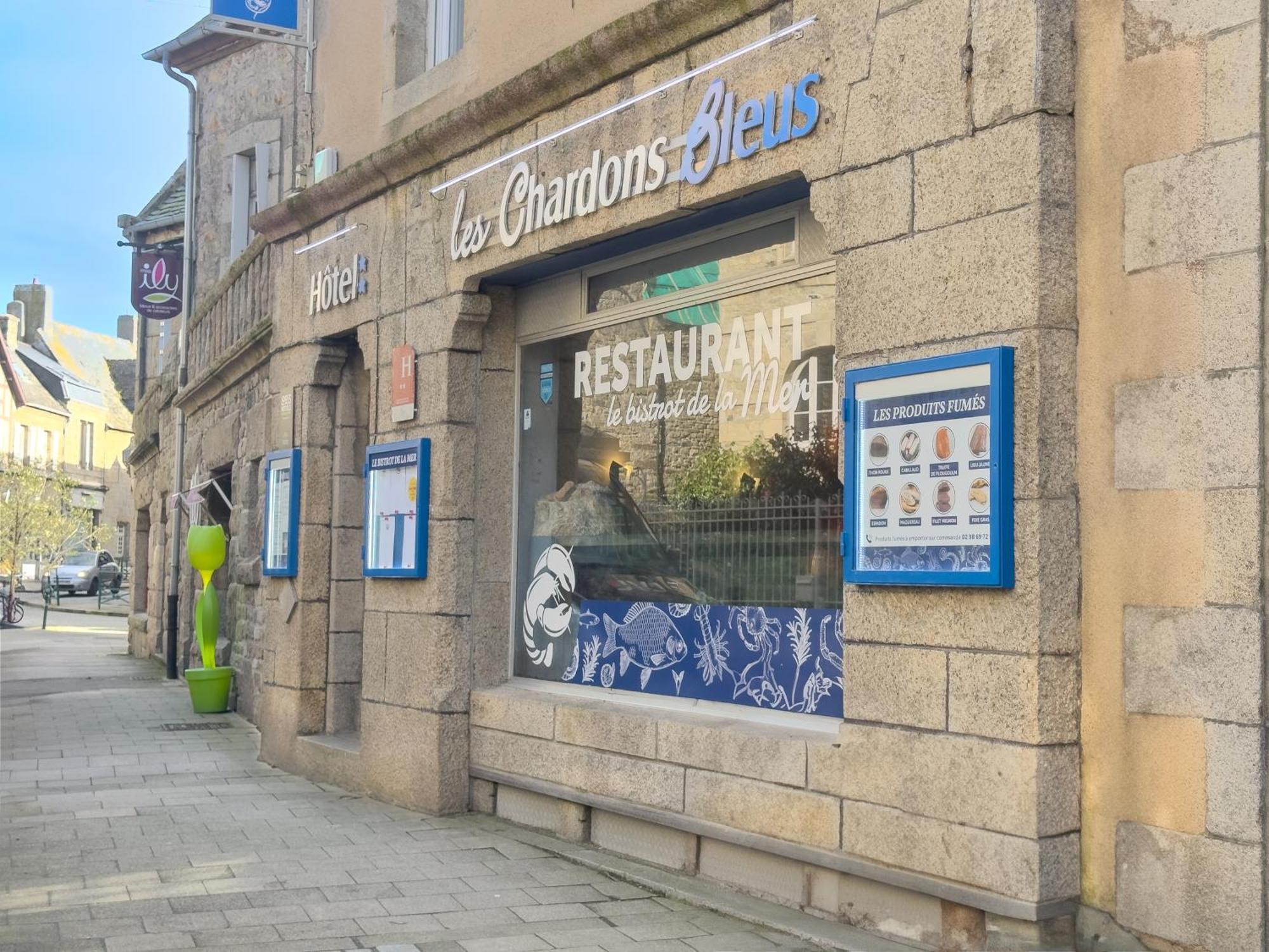 Logis Hôtel Les Chardons Bleus RESTAURANT LE BISTROT DE LA MER Roscoff Exterior foto